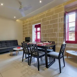 Vallettastay - Lucky Star Two Bedroom 203 Valletta