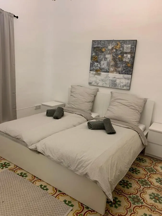 2 Bedroom Apartment In The Centre Of Valletta Malta