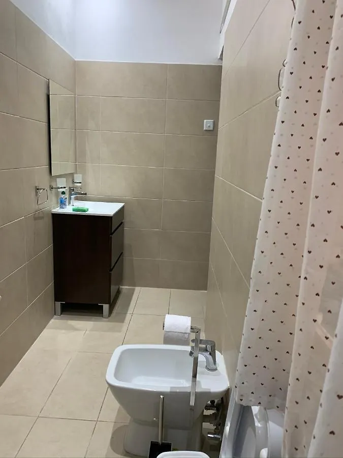 2 Bedroom Apartment In The Centre Of Valletta 0*,